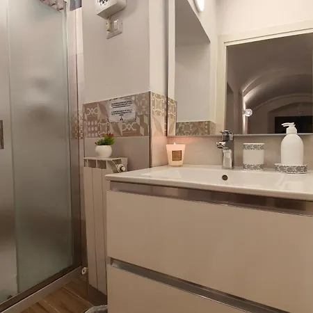 Apartment Dreaming *
